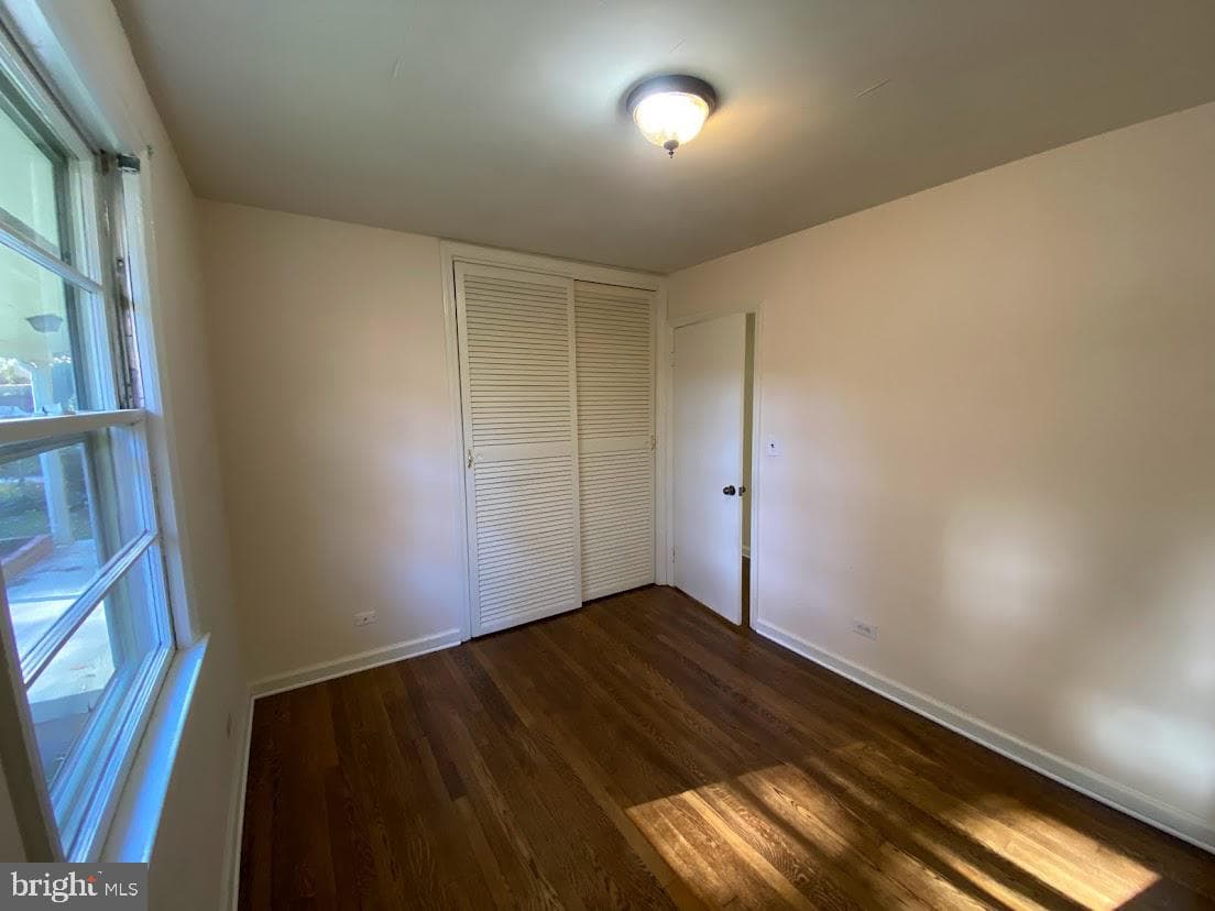 2308 Crestmont Avenue photo 14