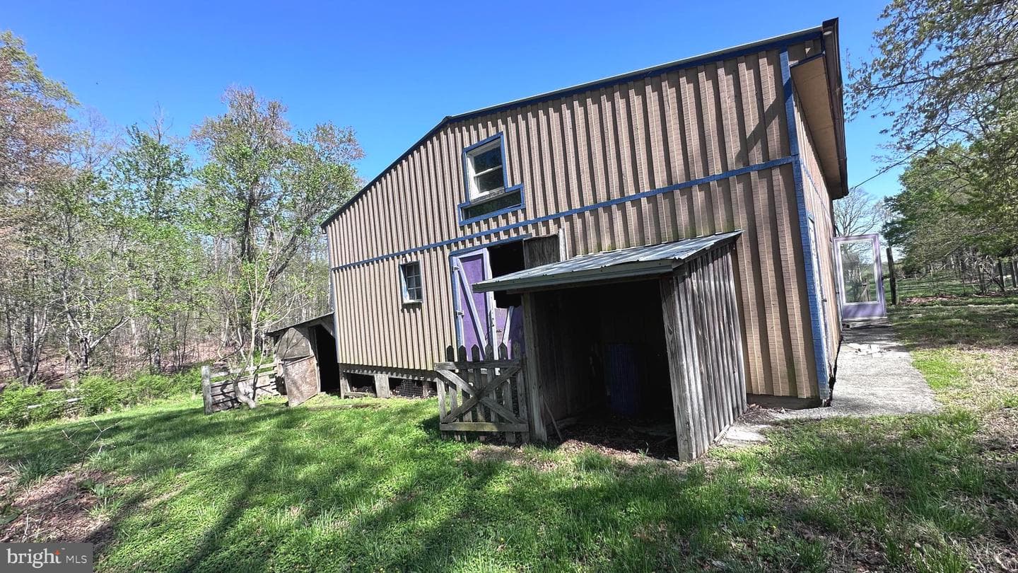 148 Robin Road photo 26