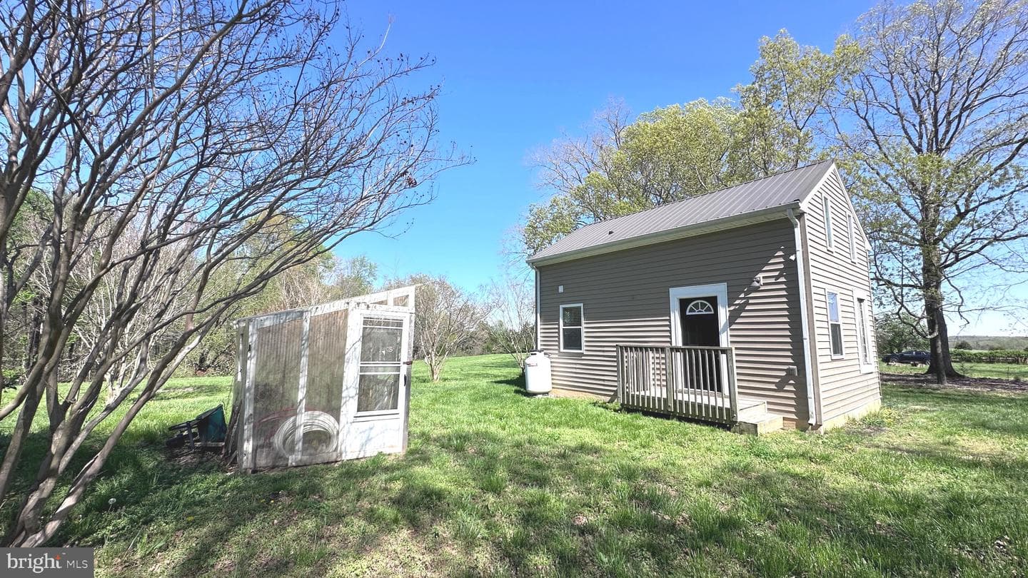 148 Robin Road photo 3