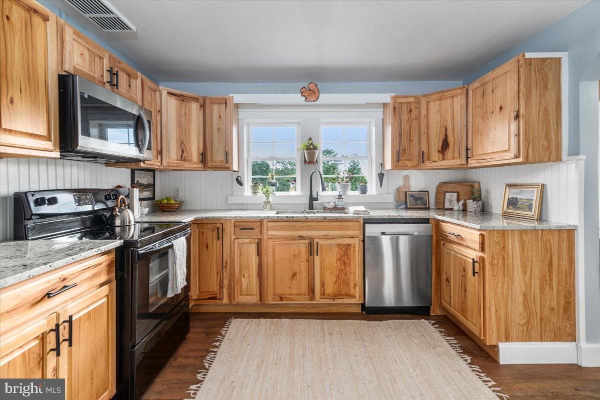 3733 Depot Road photo 16
