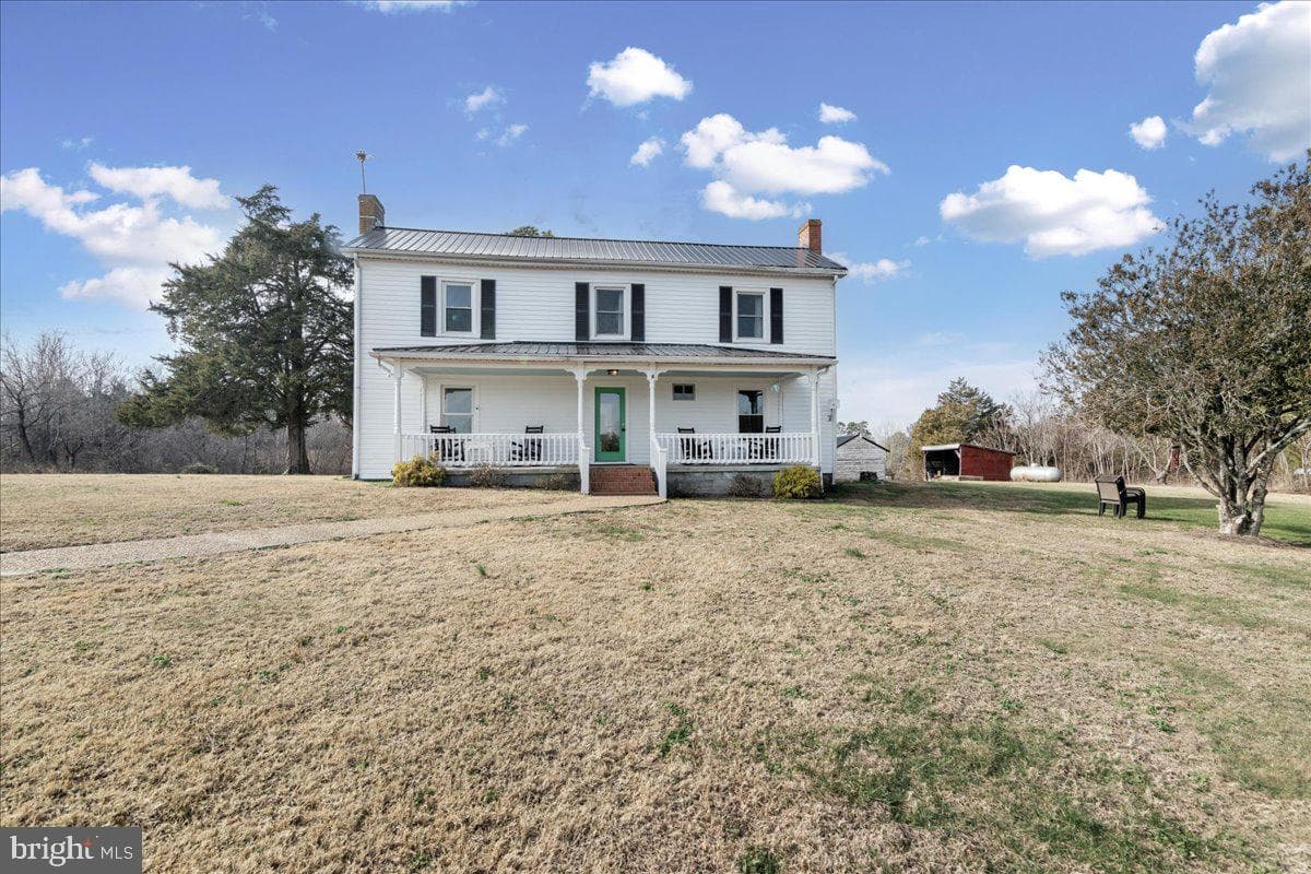 627 Hat Creek Road photo 3
