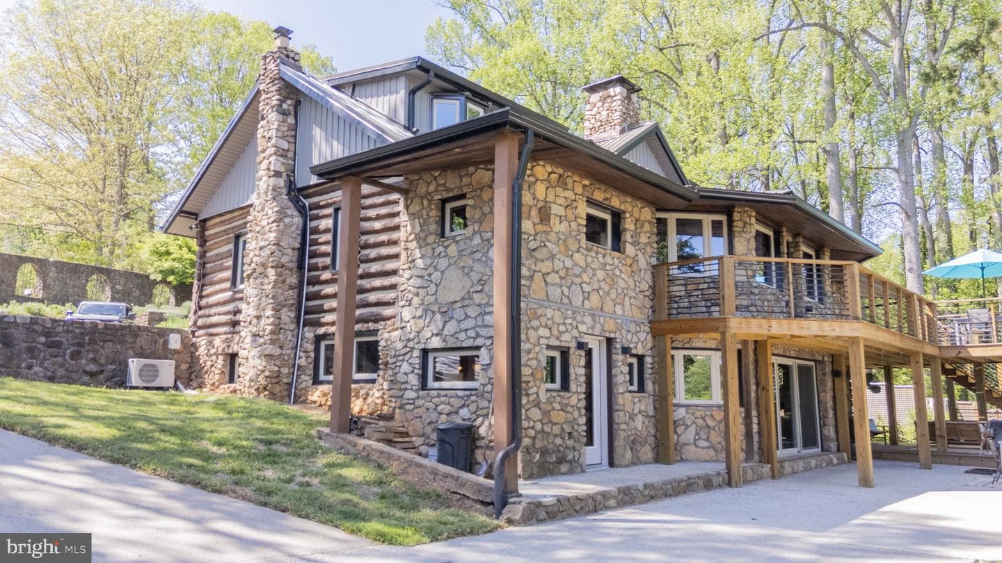 2206 Timberlake Dr. photo 10