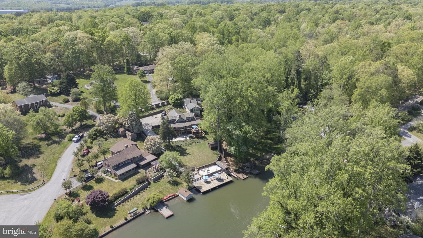 2206 Timberlake Dr. photo 4
