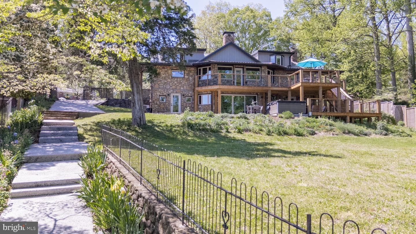 2206 Timberlake Dr. photo 7