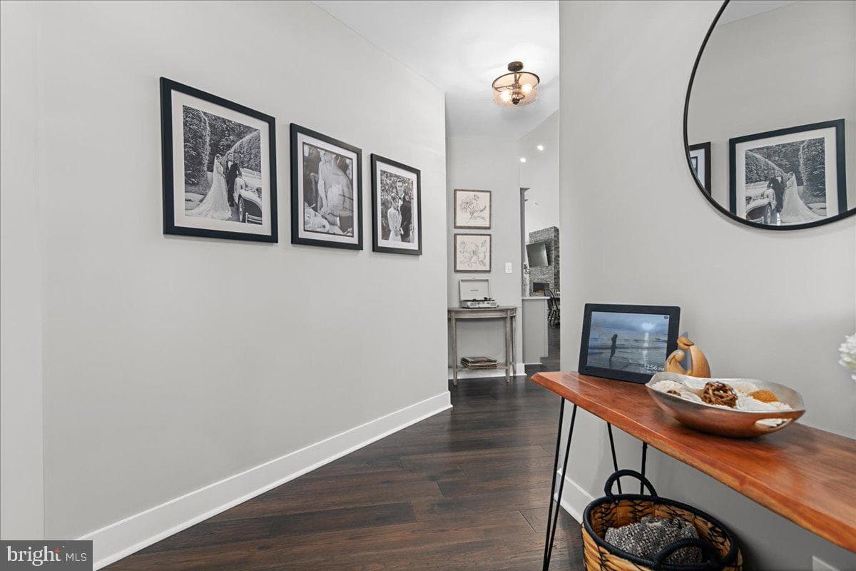 153 Emberly photo 5