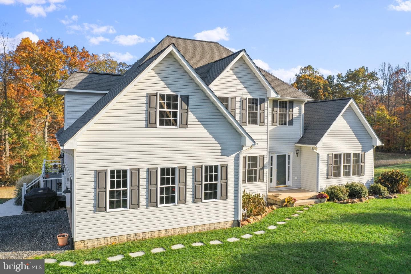 13119 Beechwood Lane photo 2