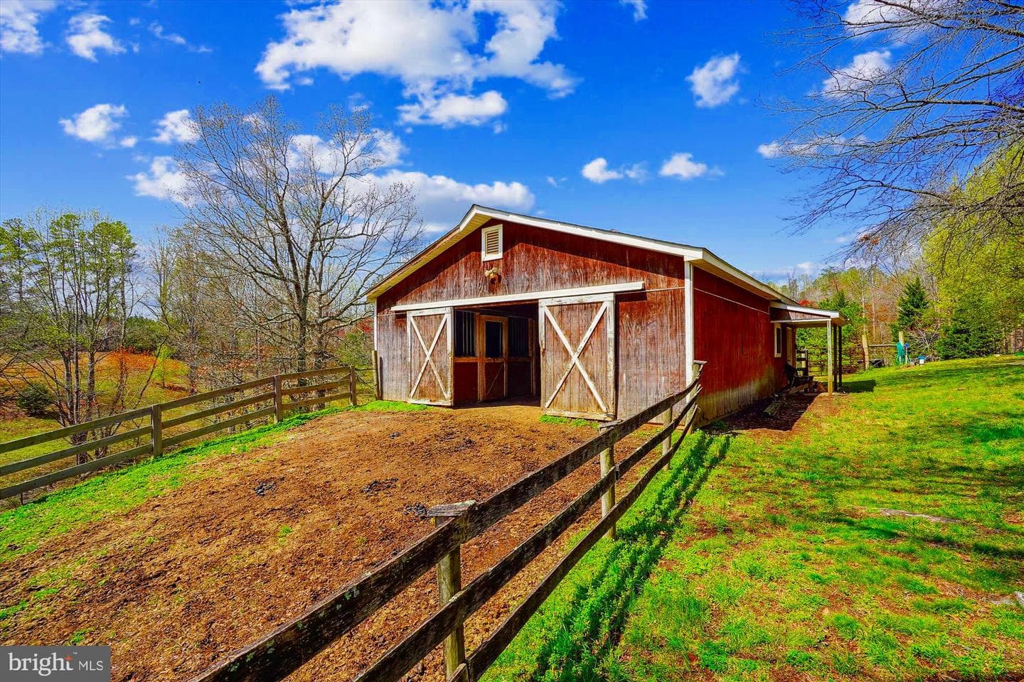 1022 Shetley Road photo 32