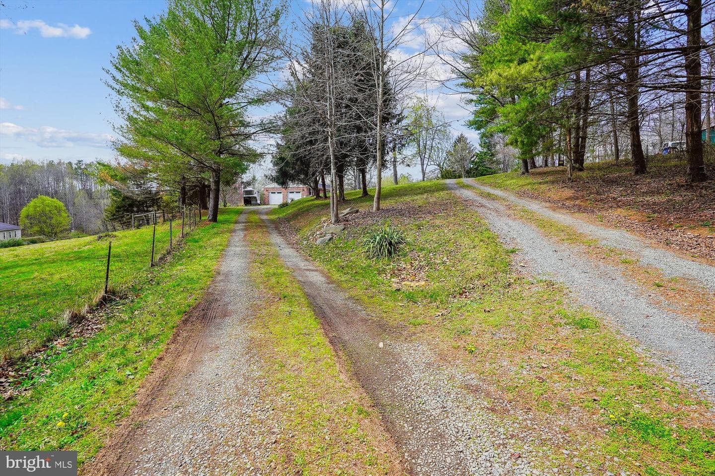 1022 Shetley Road photo 36