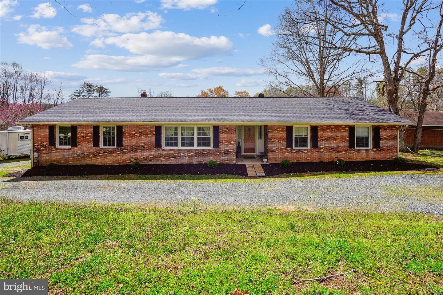 1022 Shetley Road photo 49