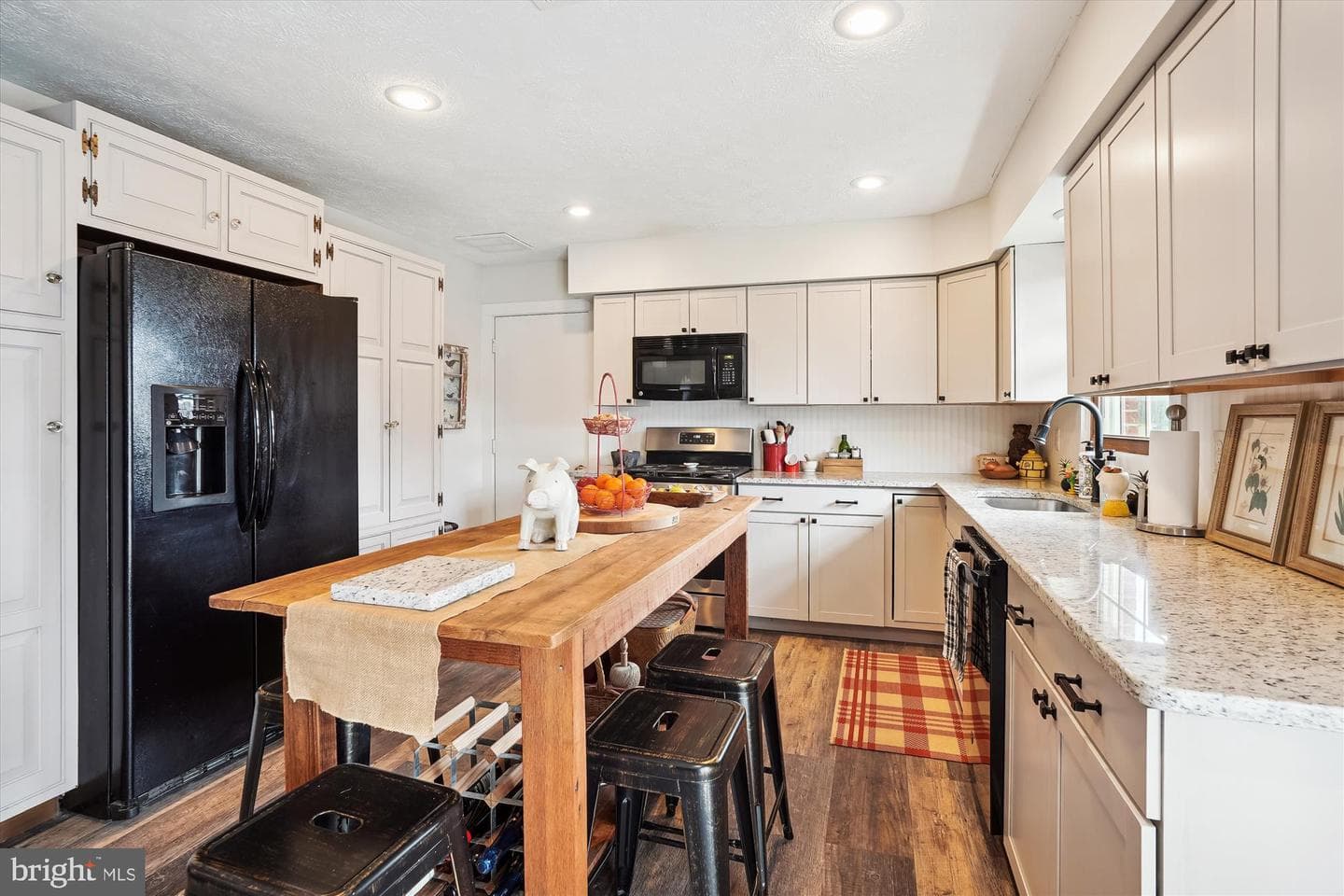 1022 Shetley Road photo 6