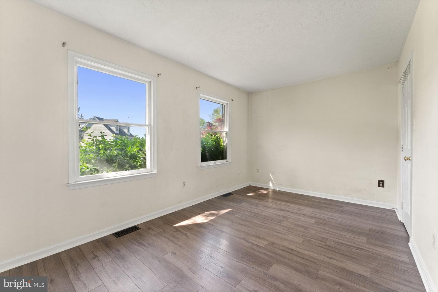 1616 Harrier Lane photo 12