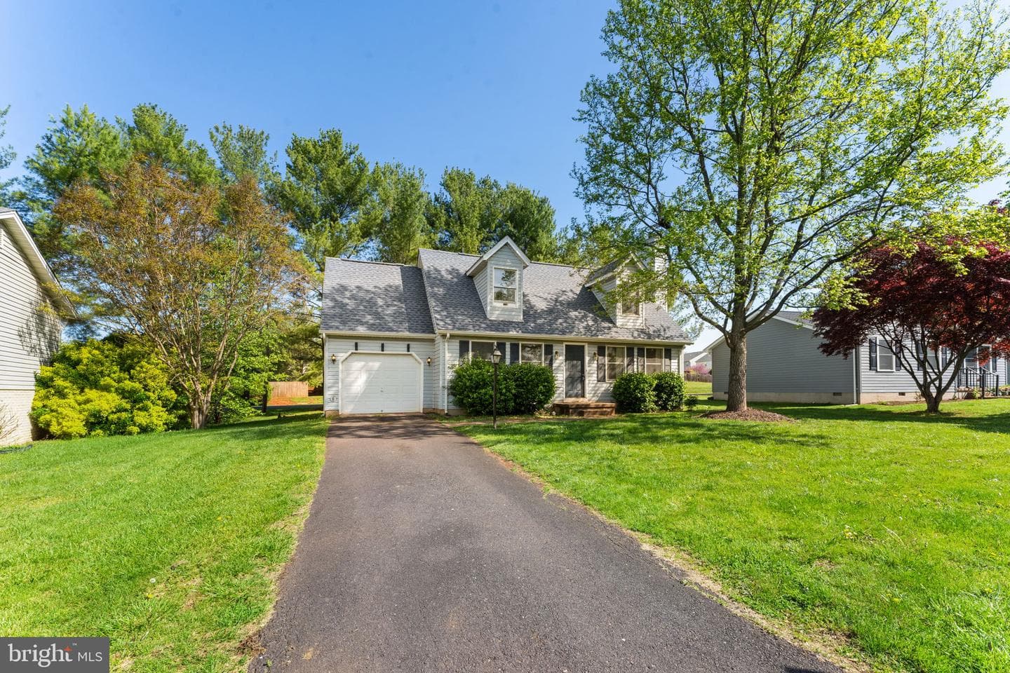 1616 Harrier Lane photo 4