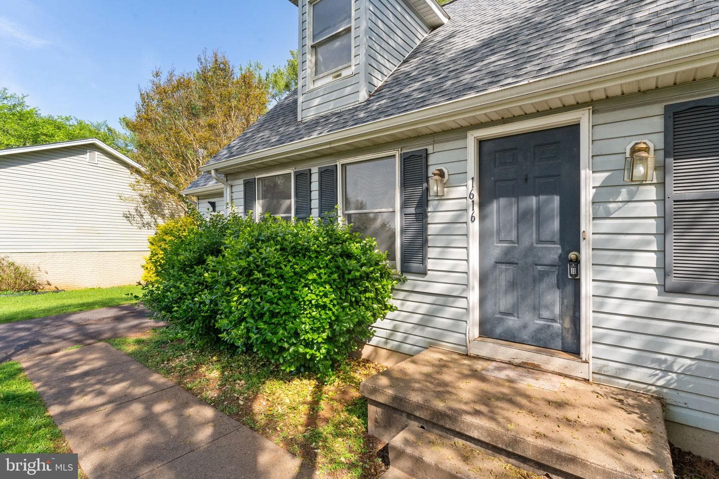 1616 Harrier Lane photo 7