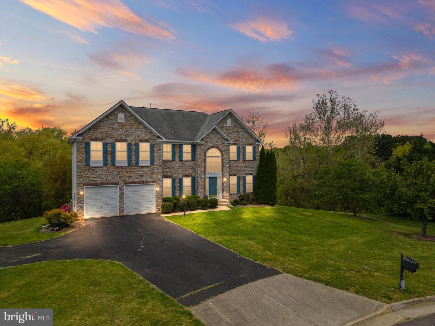 13109 Belle Grove Court photo 2