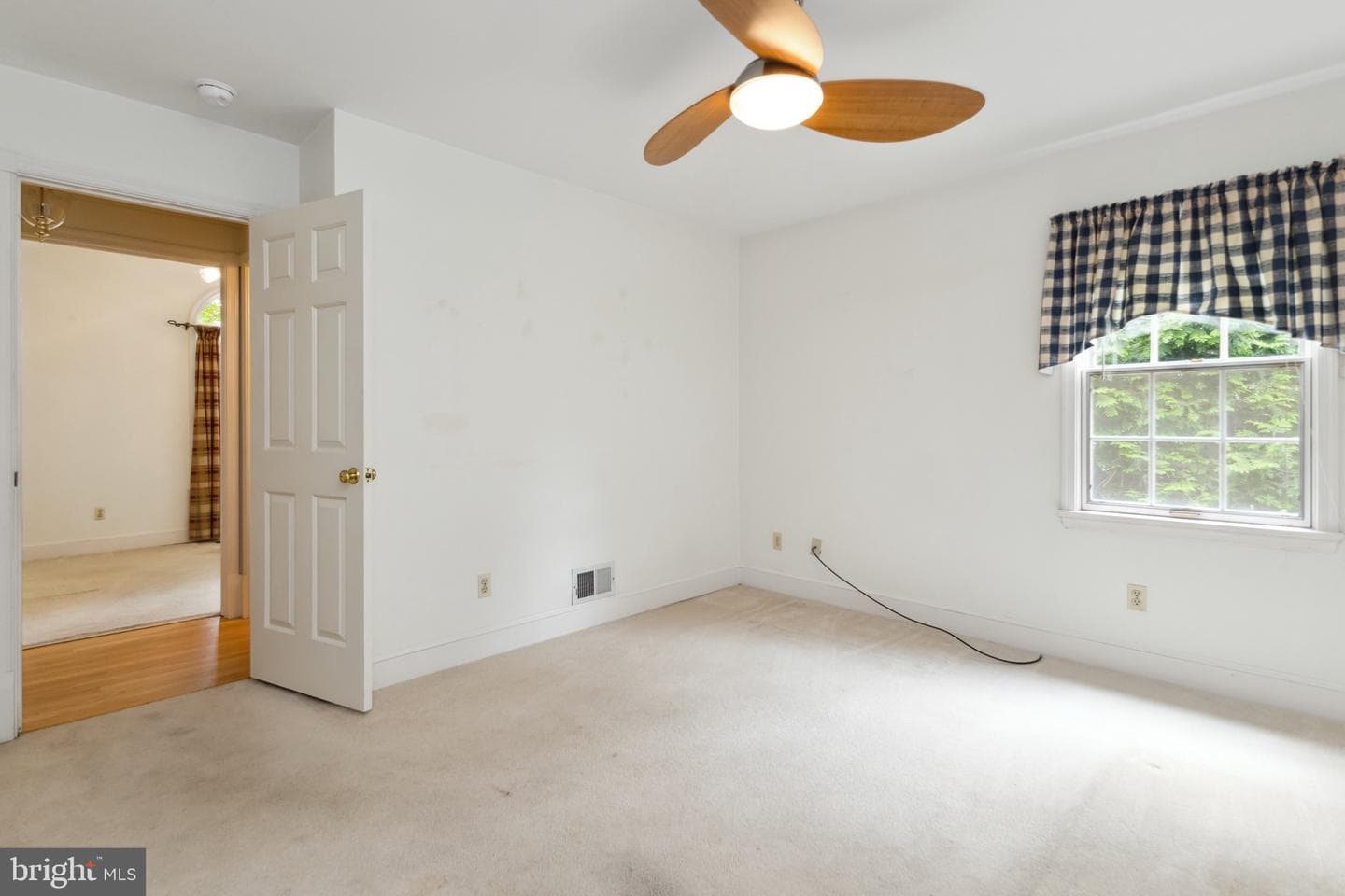 800 Mulberry Lane photo 23