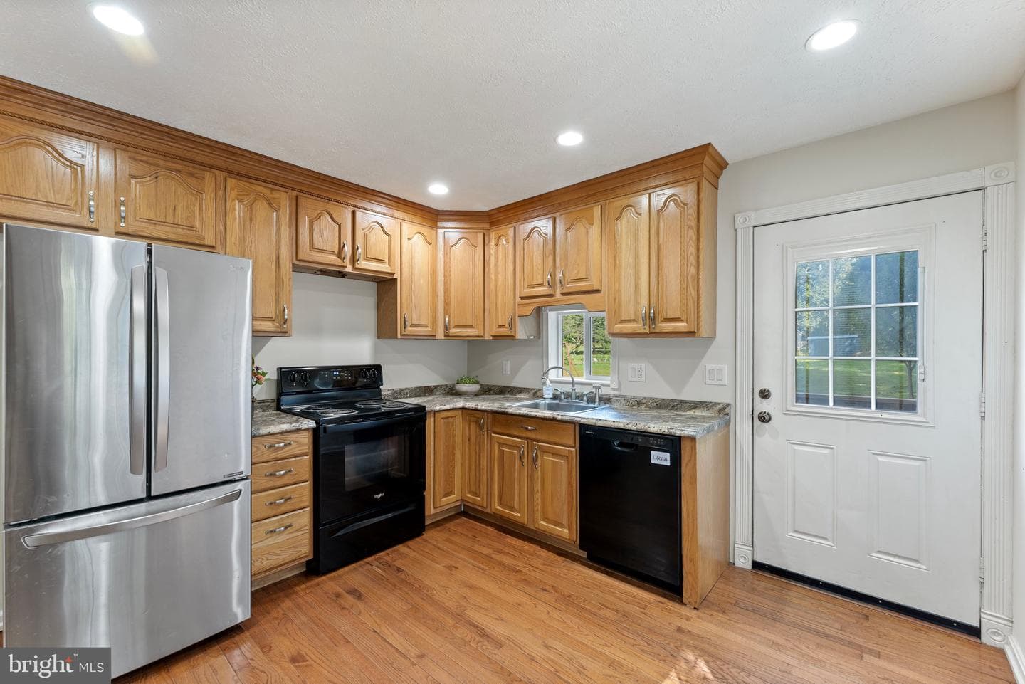 9595 Roys Lane photo 14