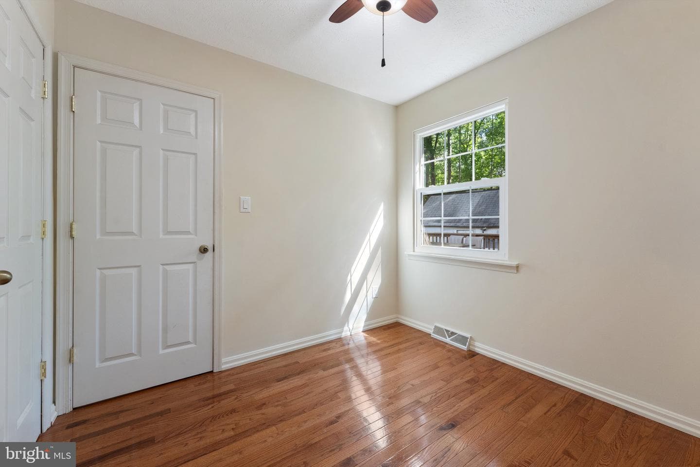 9595 Roys Lane photo 21