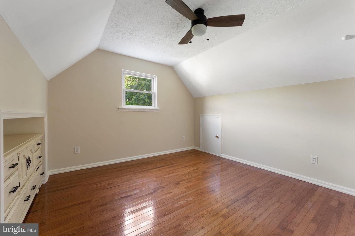 9595 Roys Lane photo 26