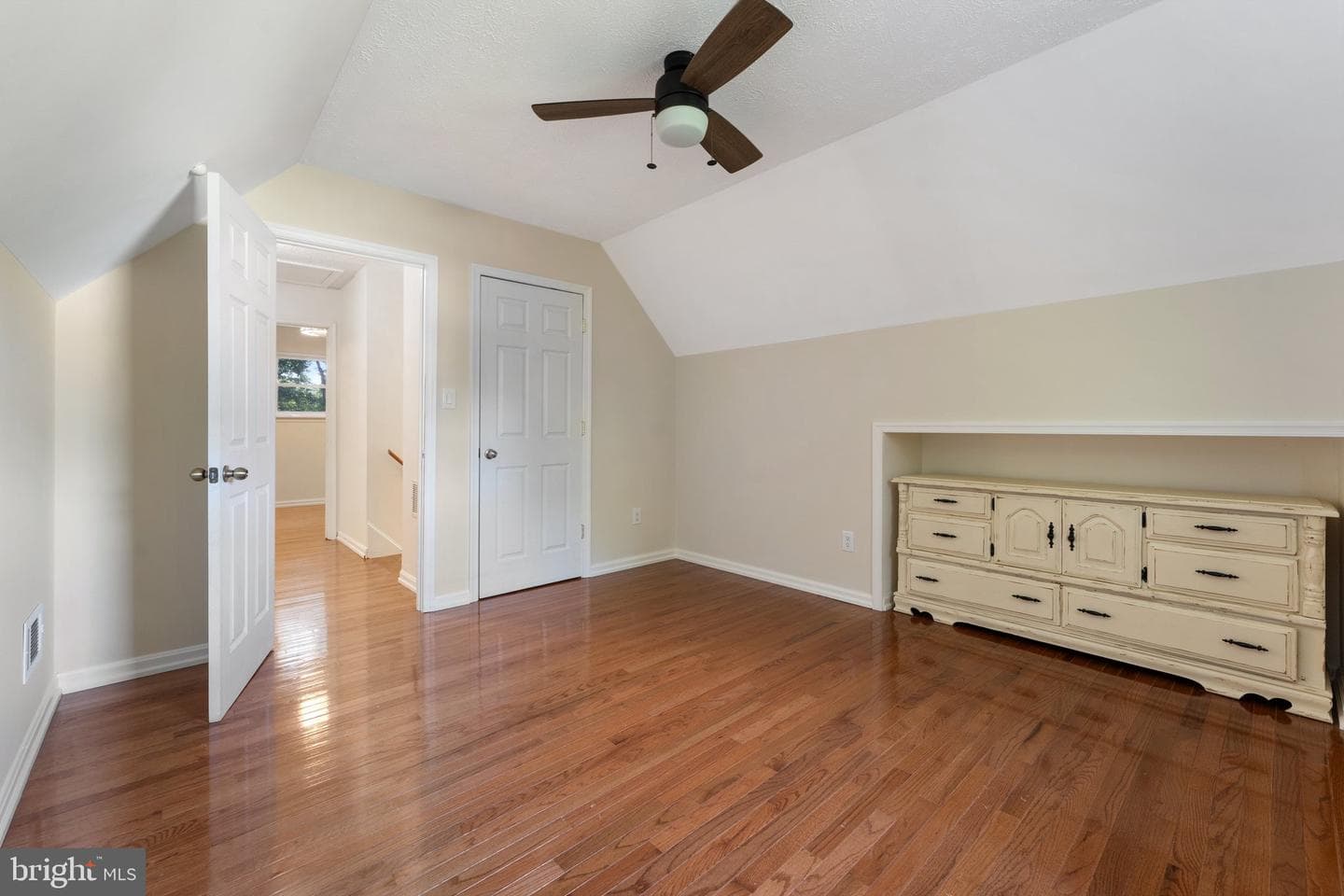 9595 Roys Lane photo 27