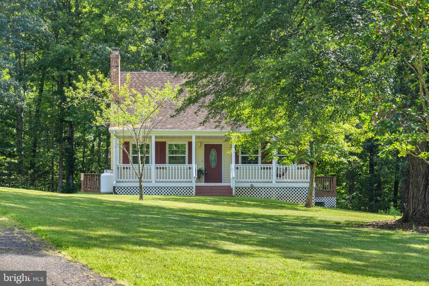 9595 Roys Lane photo 3