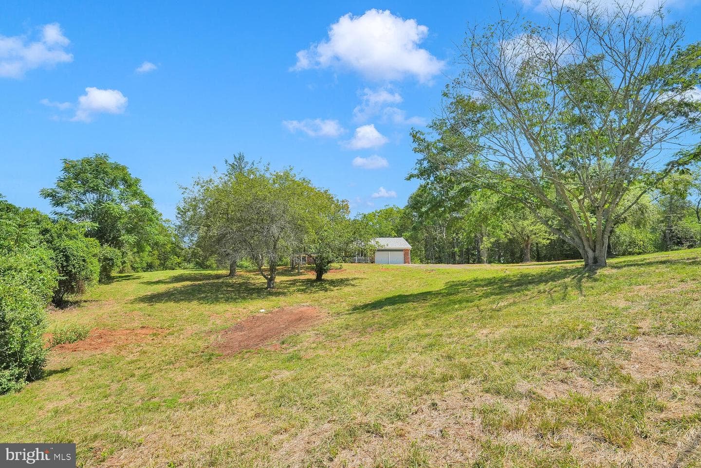 17263 Deerfield photo 2