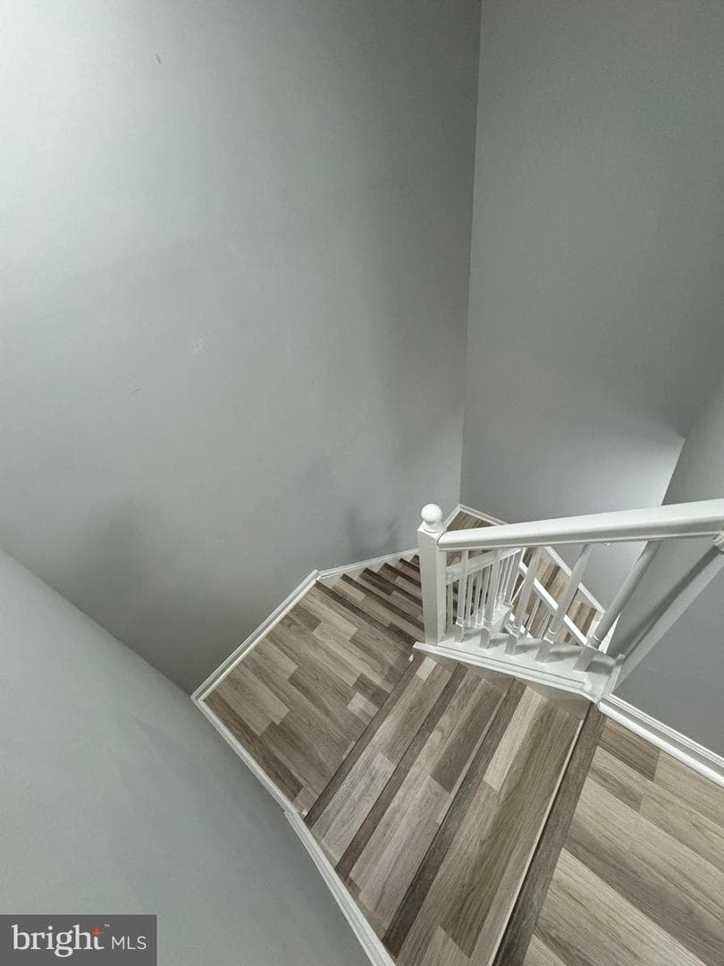 860 Ripplebrook Drive photo 24