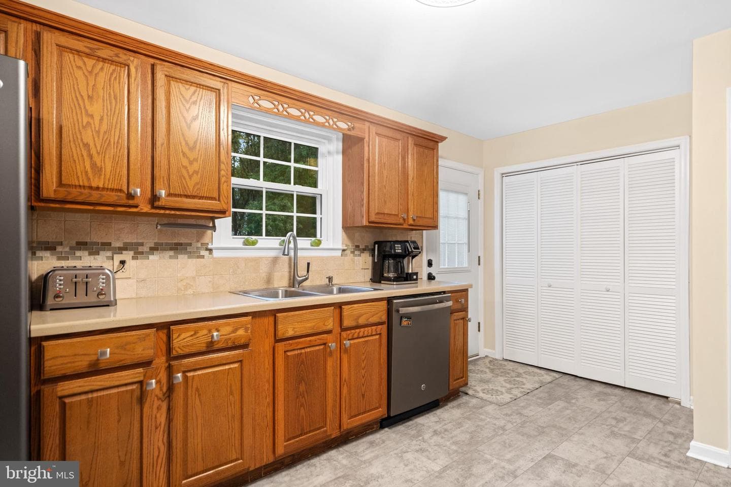 3193 Southampton Drive photo 25