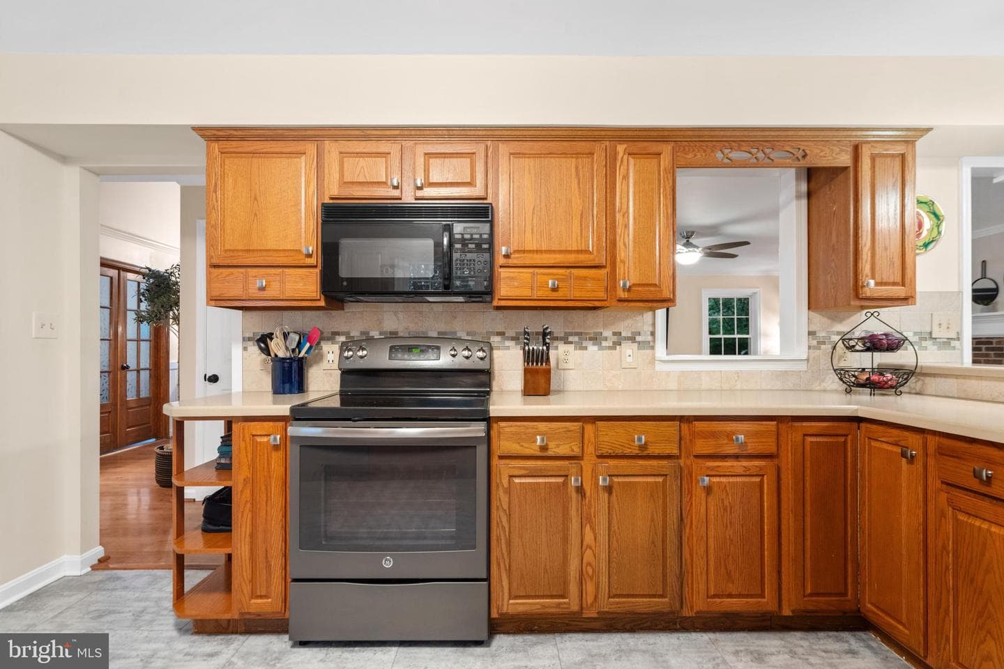 3193 Southampton Drive photo 29