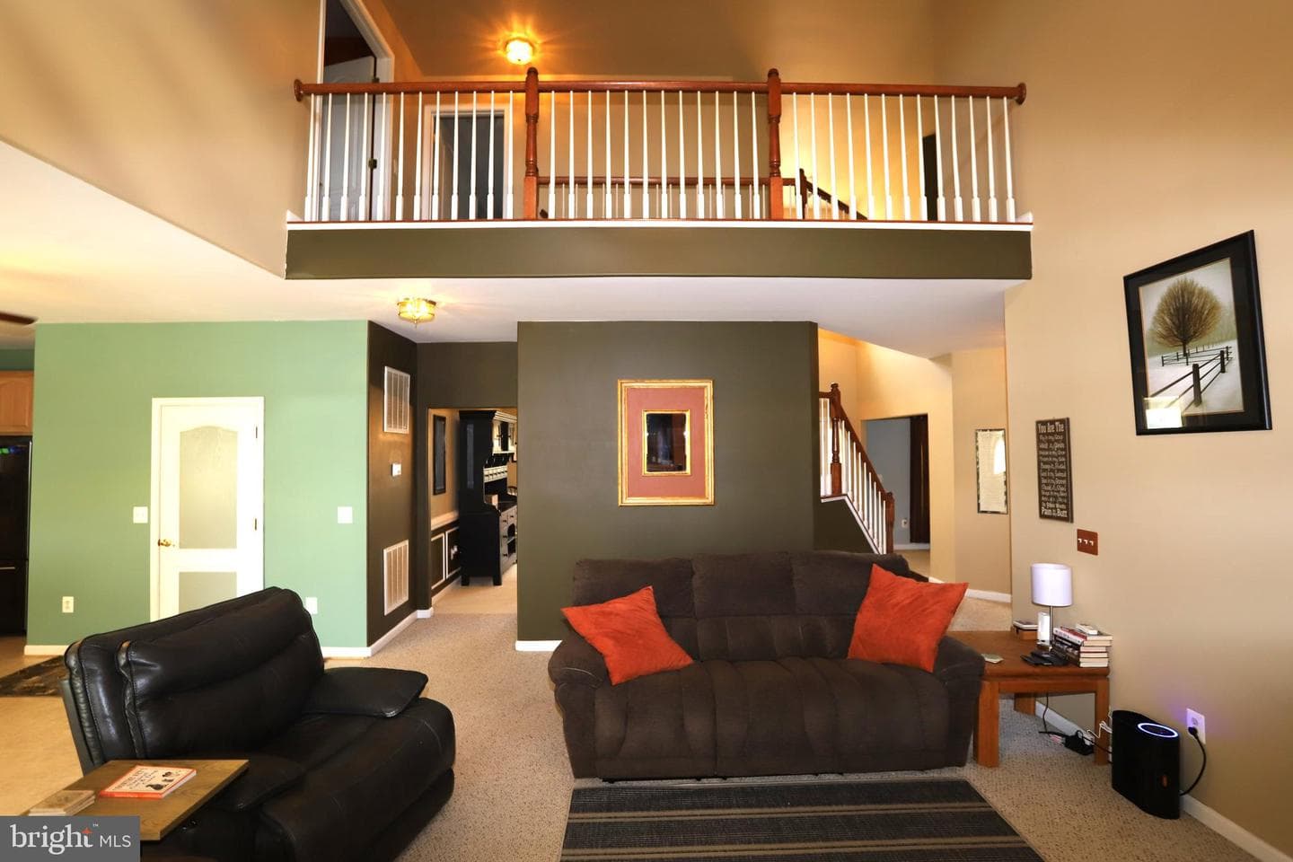 1076 Virginia Avenue photo 12