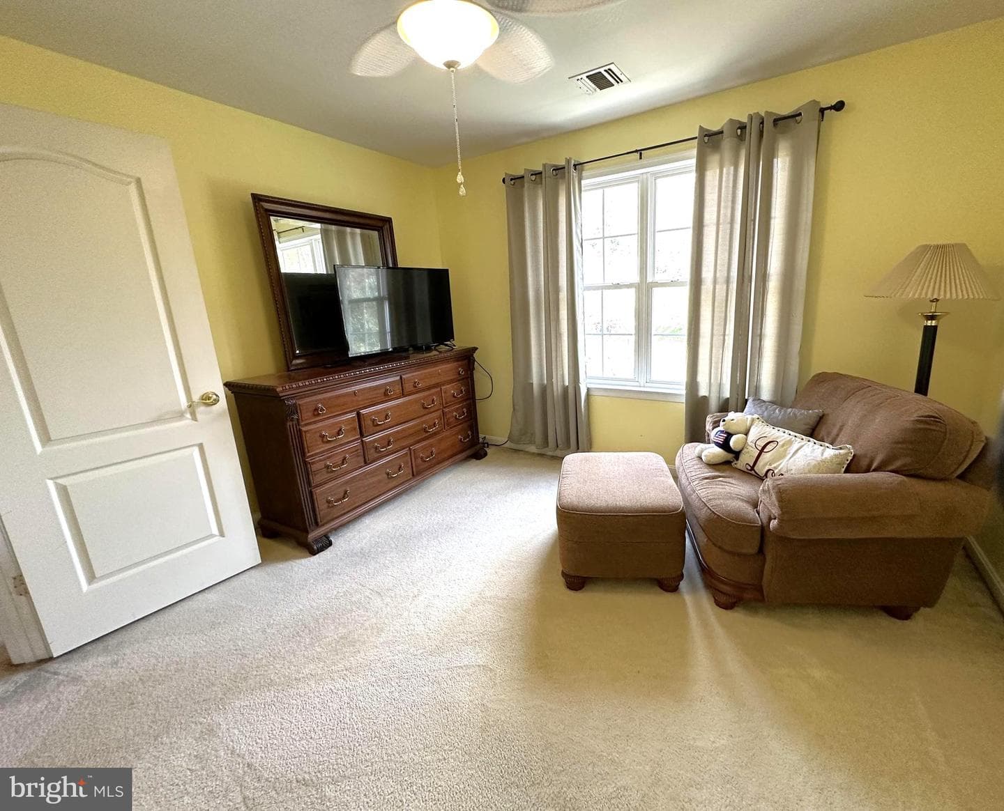 1076 Virginia Avenue photo 22