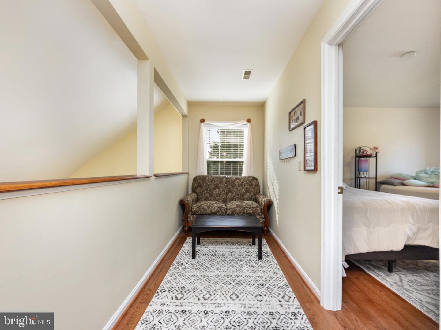 15872 Fox Chase Lane photo 18