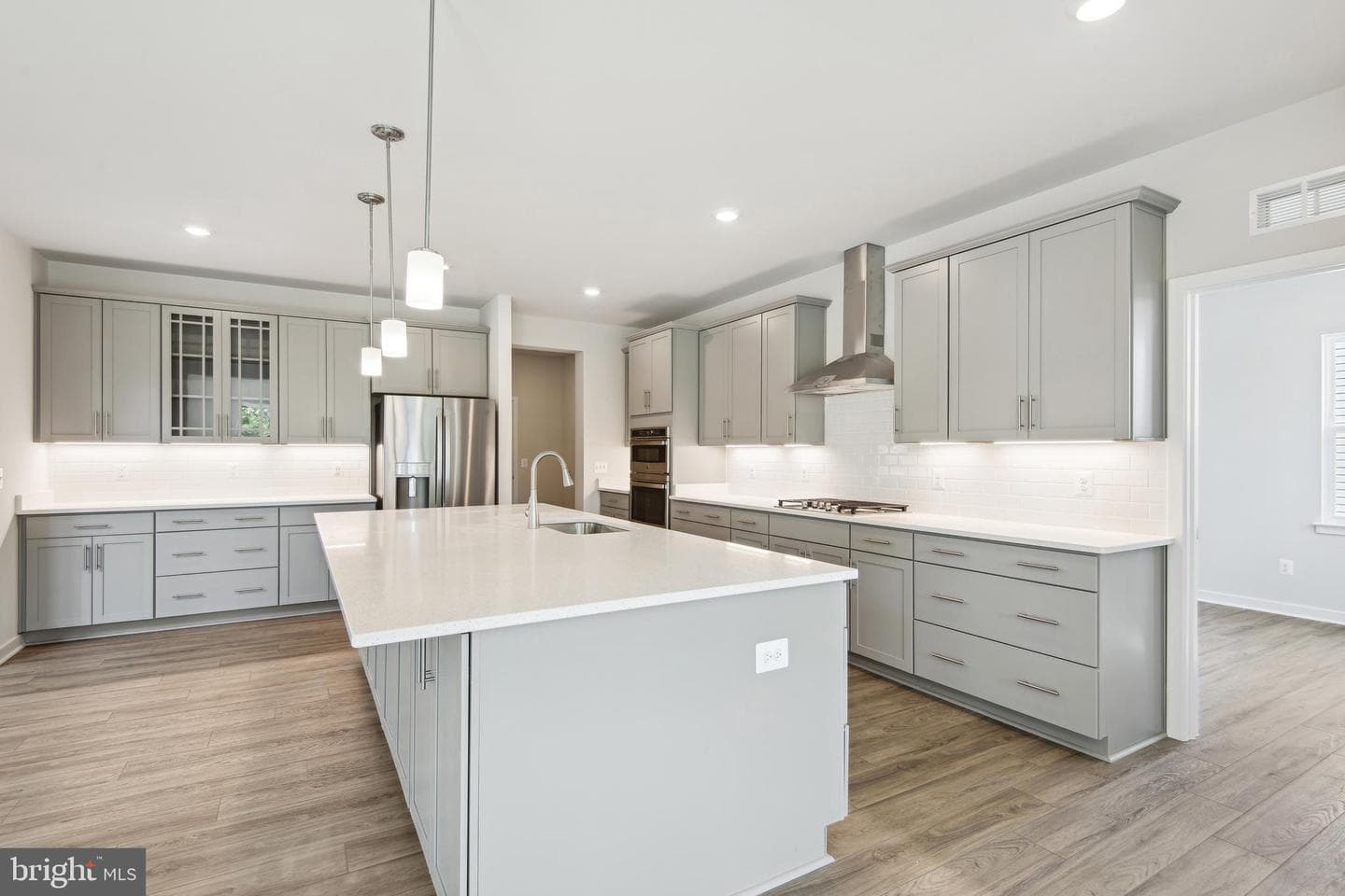 18438 Gleaneagle Drive #macarthur Lot 2318 photo 15