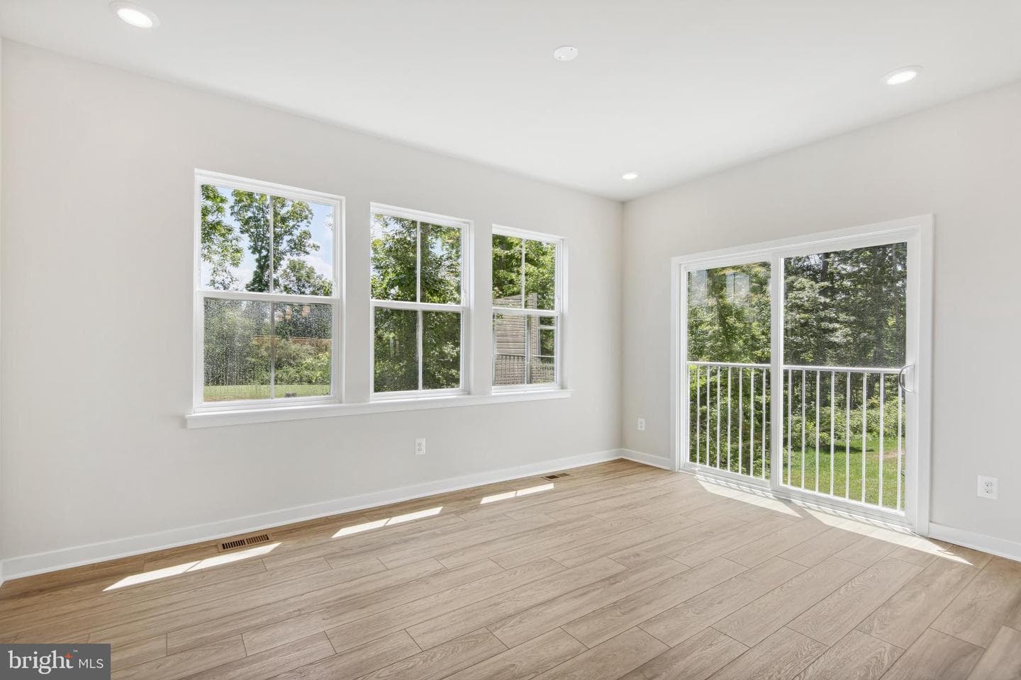 18438 Gleaneagle Drive #macarthur Lot 2318 photo 5
