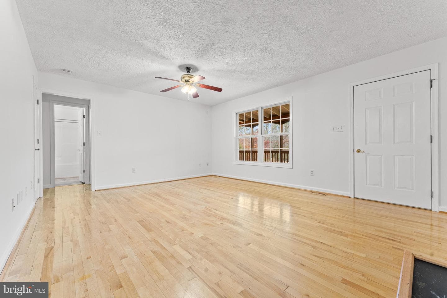 21322 Jennings Road photo 14