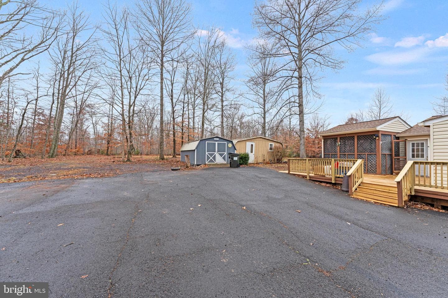 21322 Jennings Road photo 36