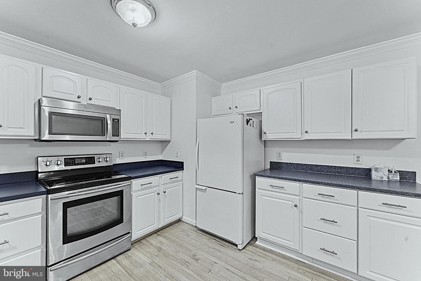 21322 Jennings Road photo 9