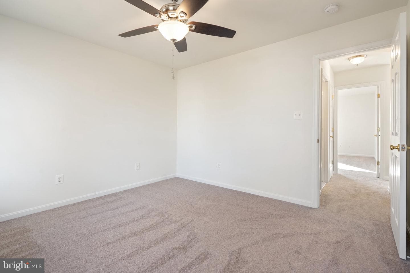 755 Holly Leaf Road photo 45