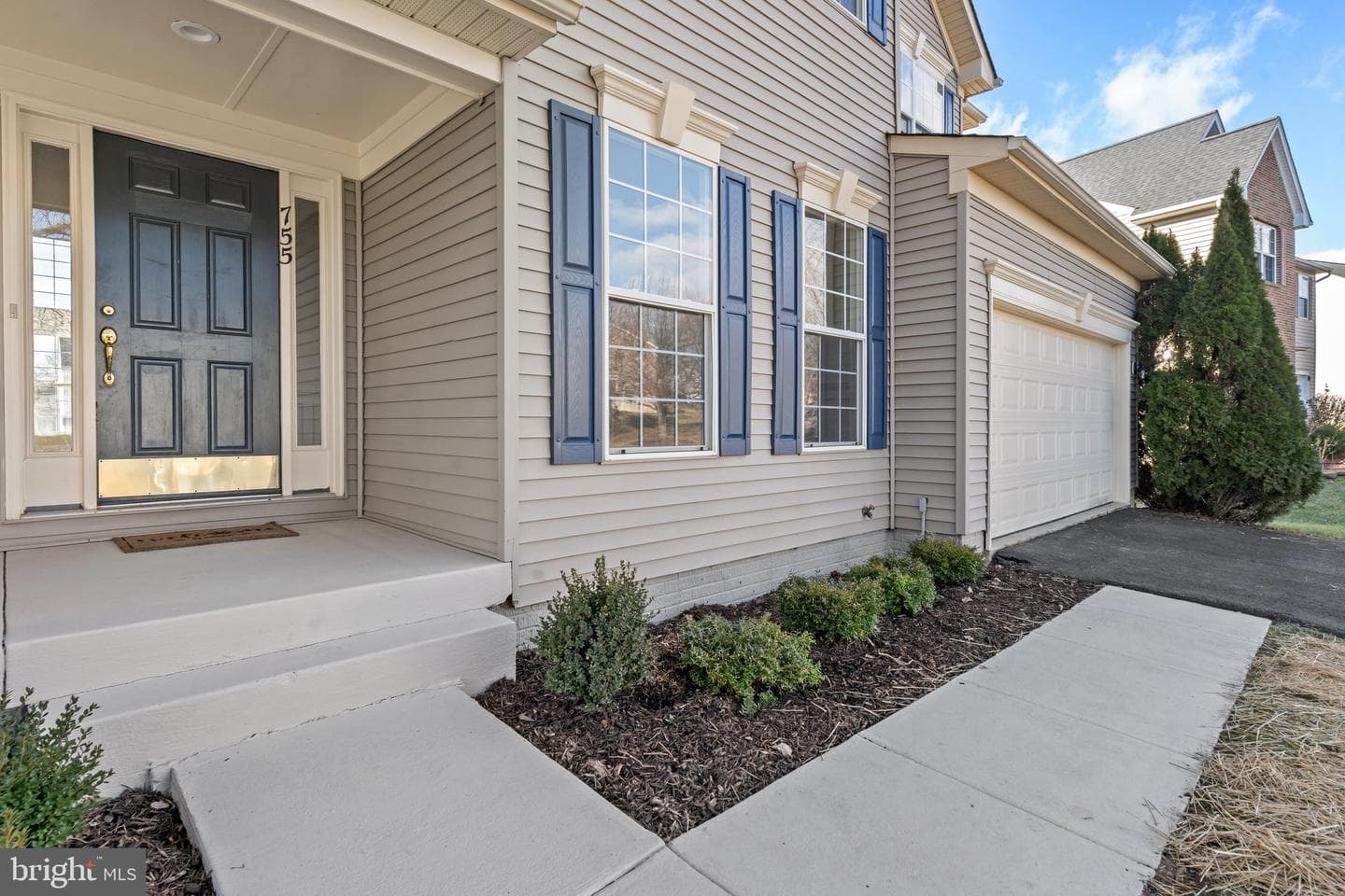 755 Holly Leaf Road photo 8
