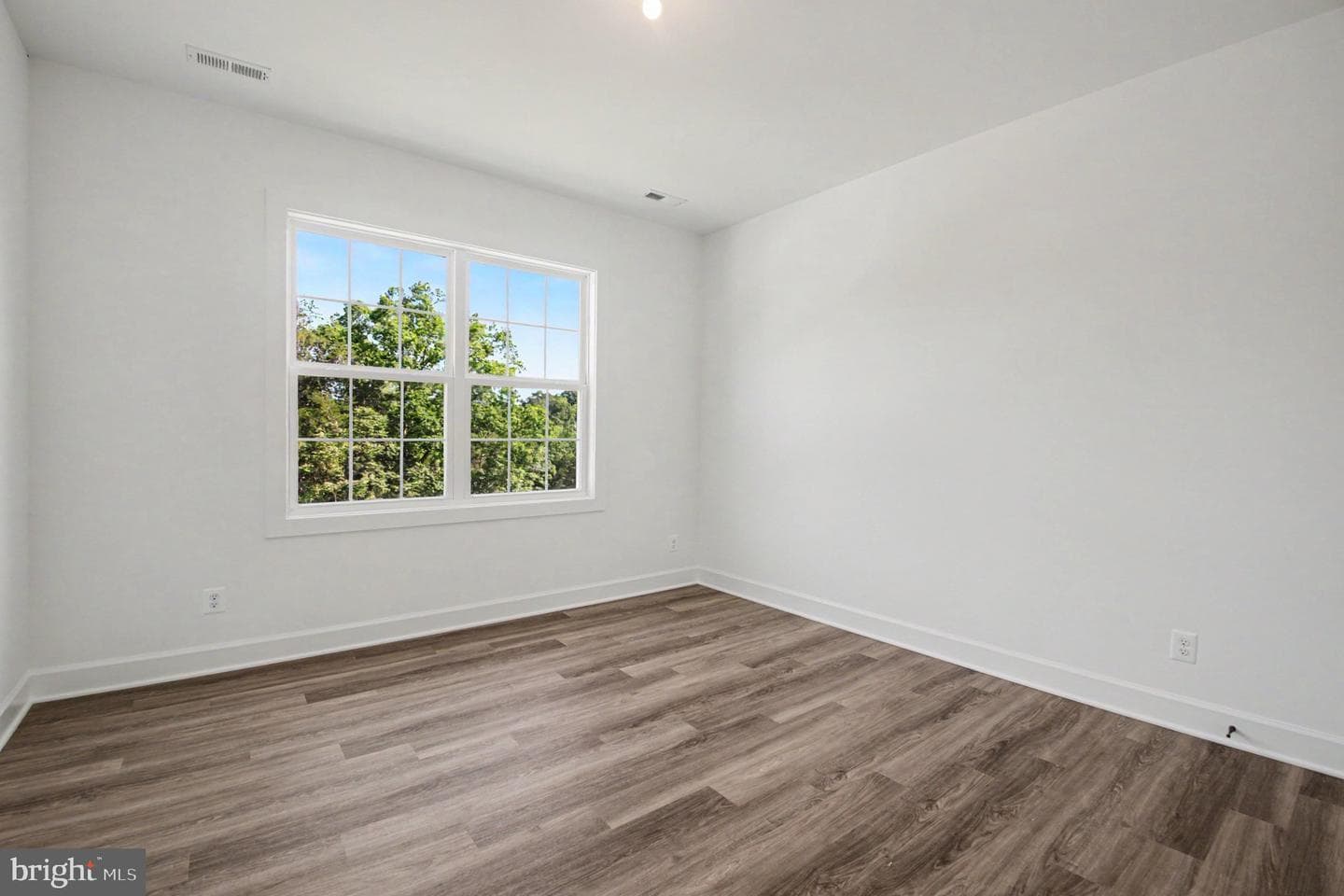 9336 Moses Place photo 18