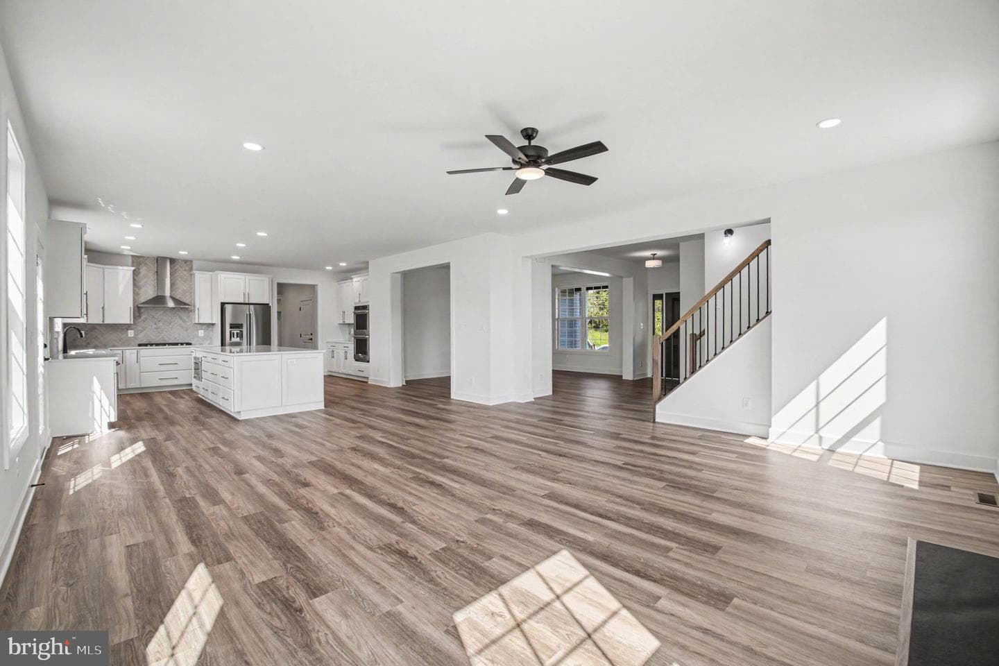 9336 Moses Place photo 8