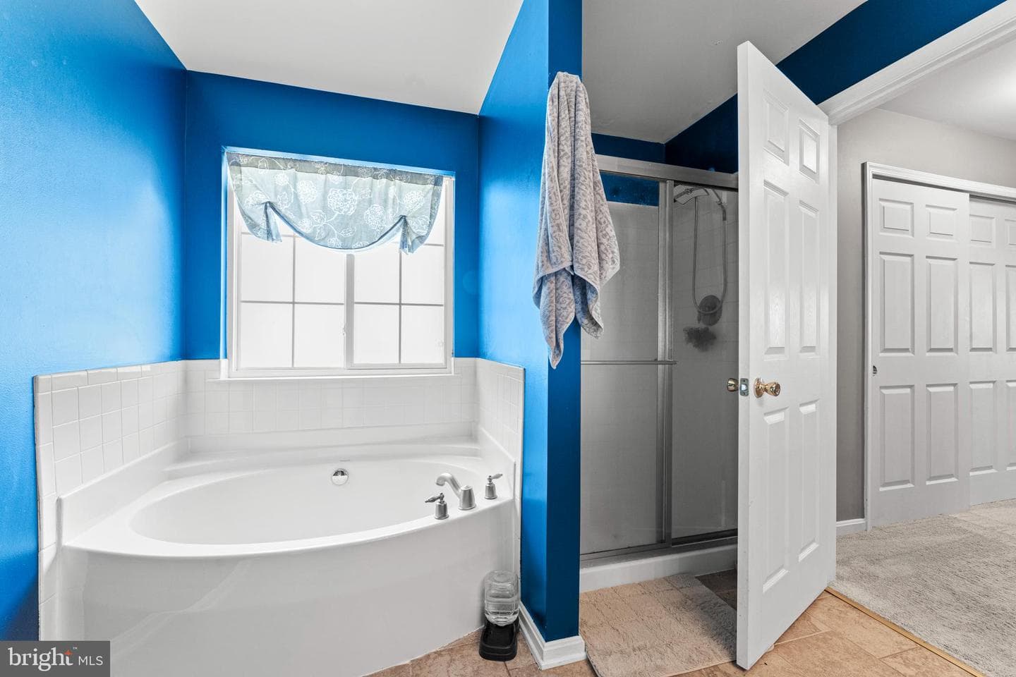 749 Holly Leaf Road photo 22