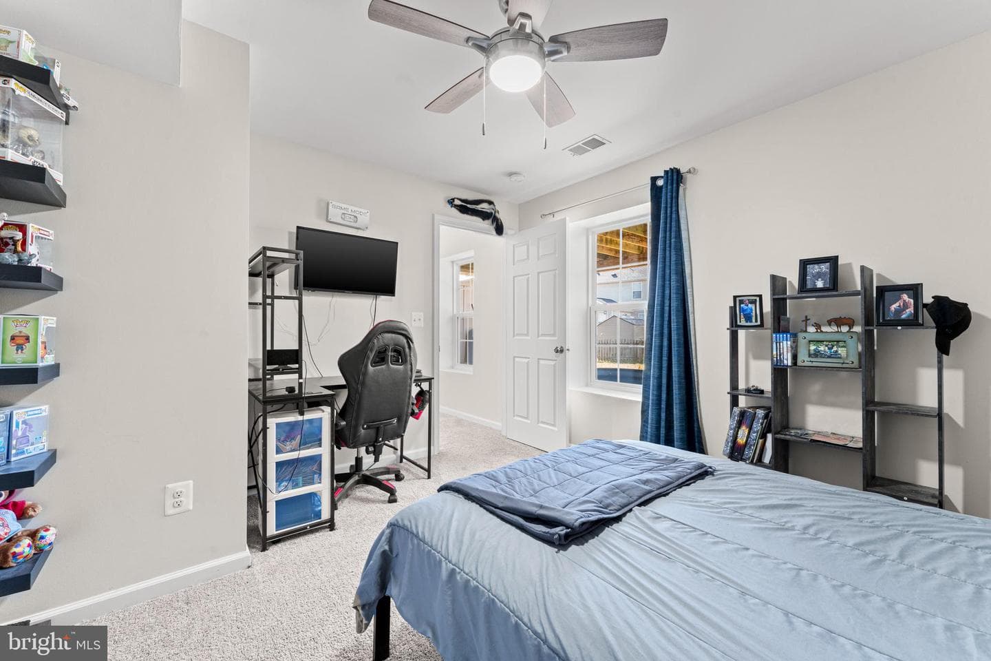 749 Holly Leaf Road photo 36