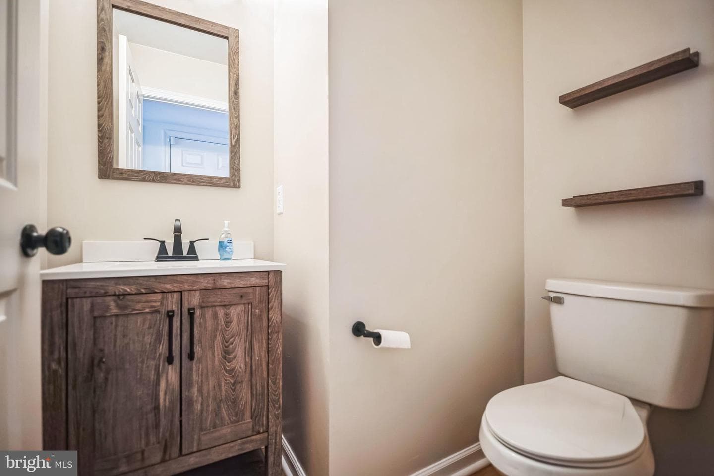 1048 Riverdale Circle photo 13