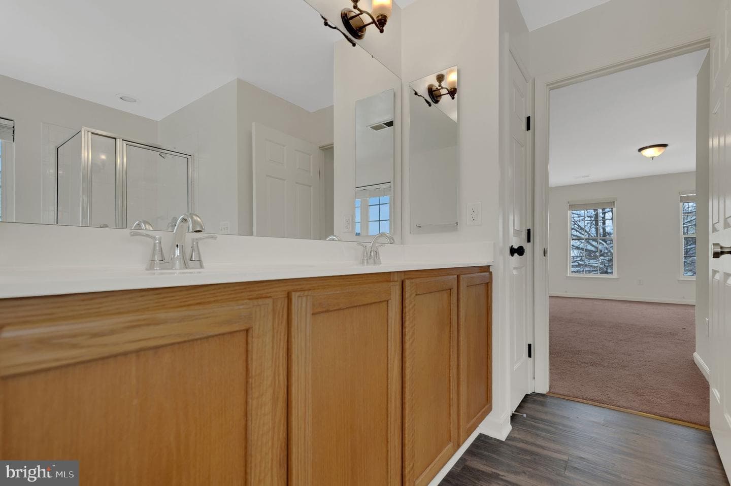 1048 Riverdale Circle photo 14