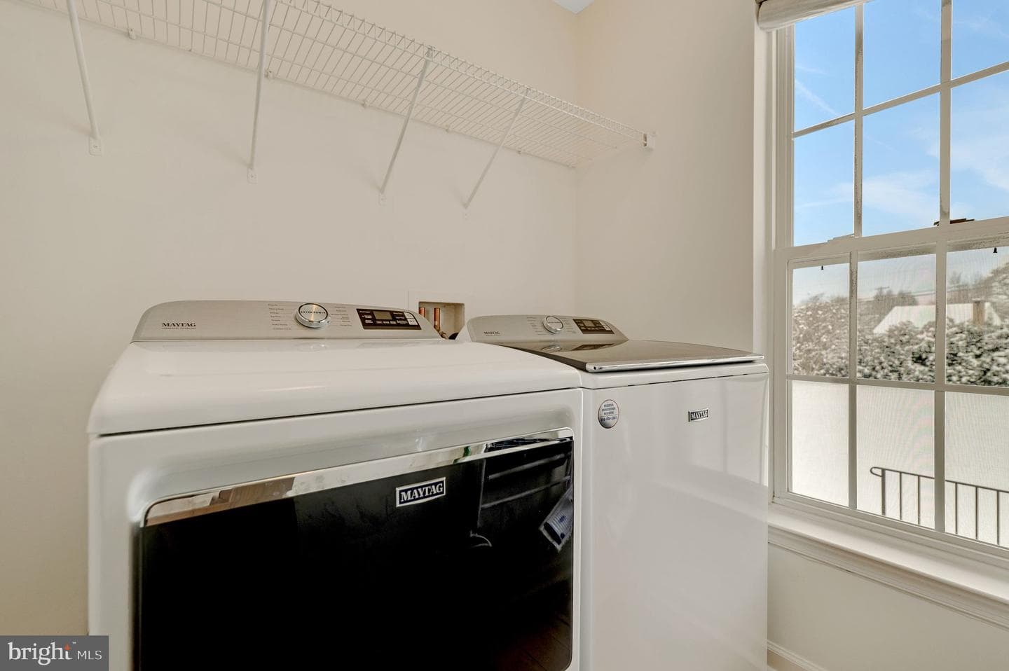 1048 Riverdale Circle photo 23