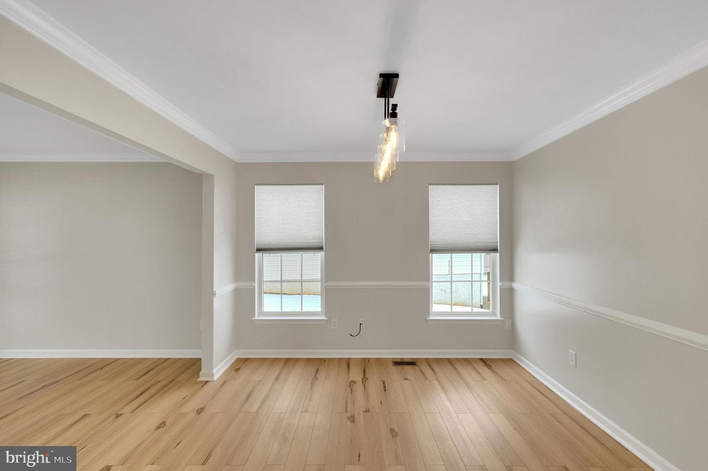 1048 Riverdale Circle photo 25
