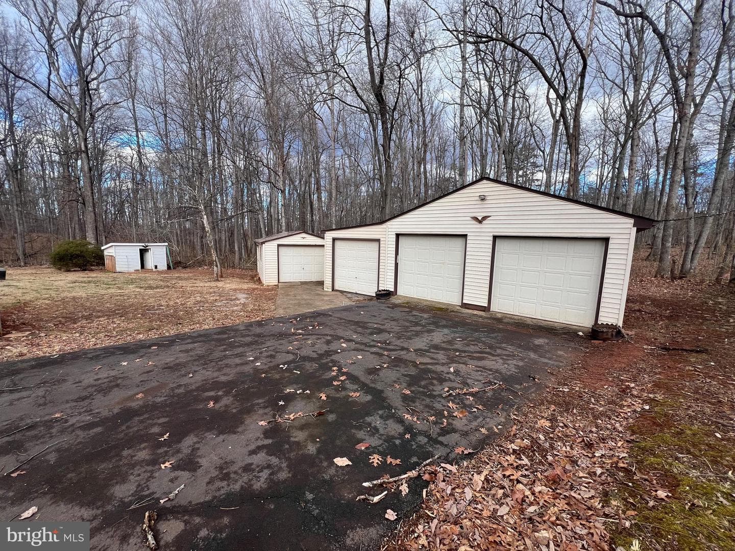 18211 Birmingham Road photo 4
