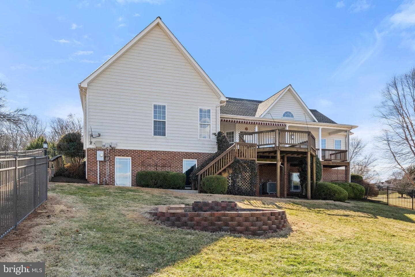 18464 Snaffle Lane photo 17