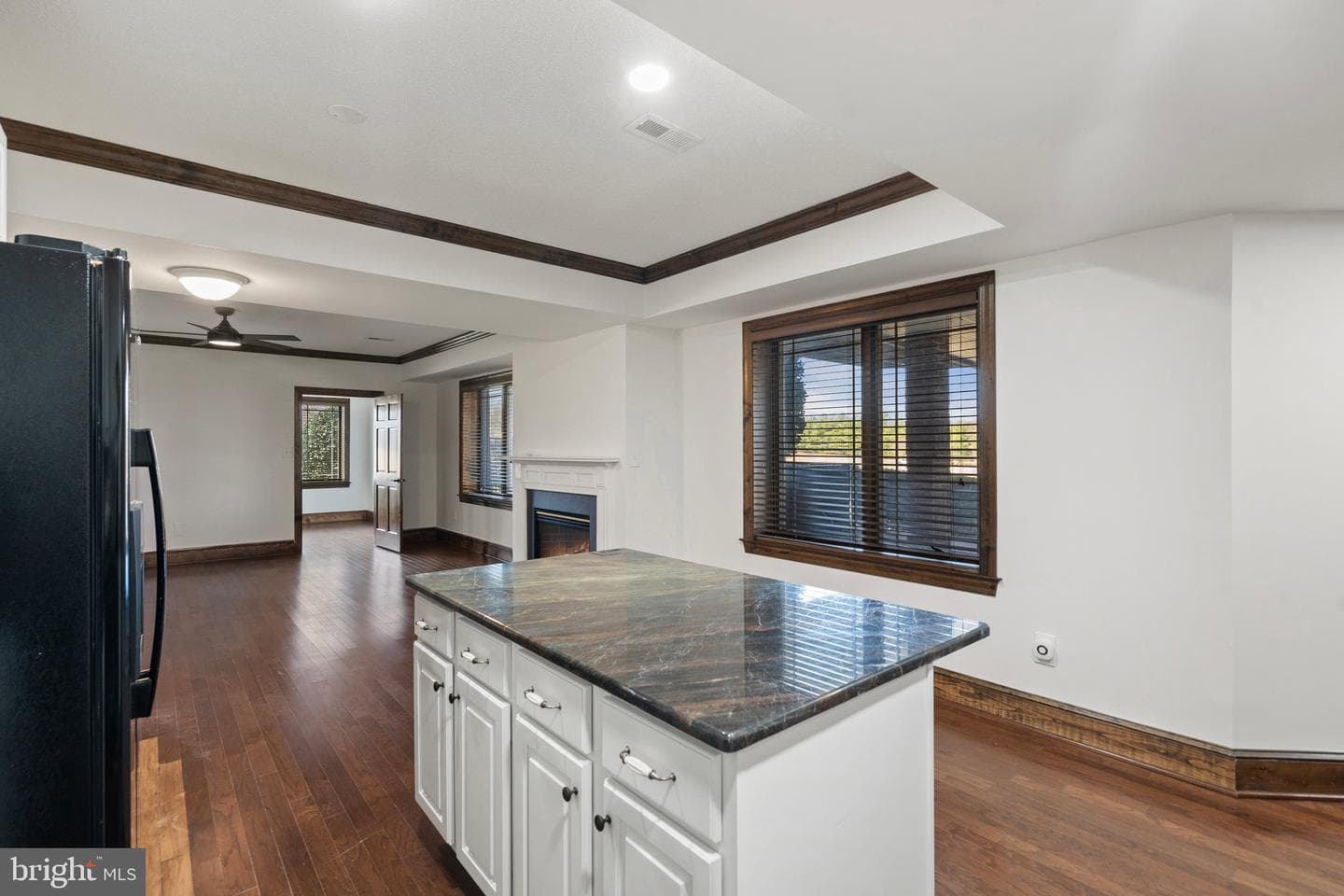 18464 Snaffle Lane photo 56