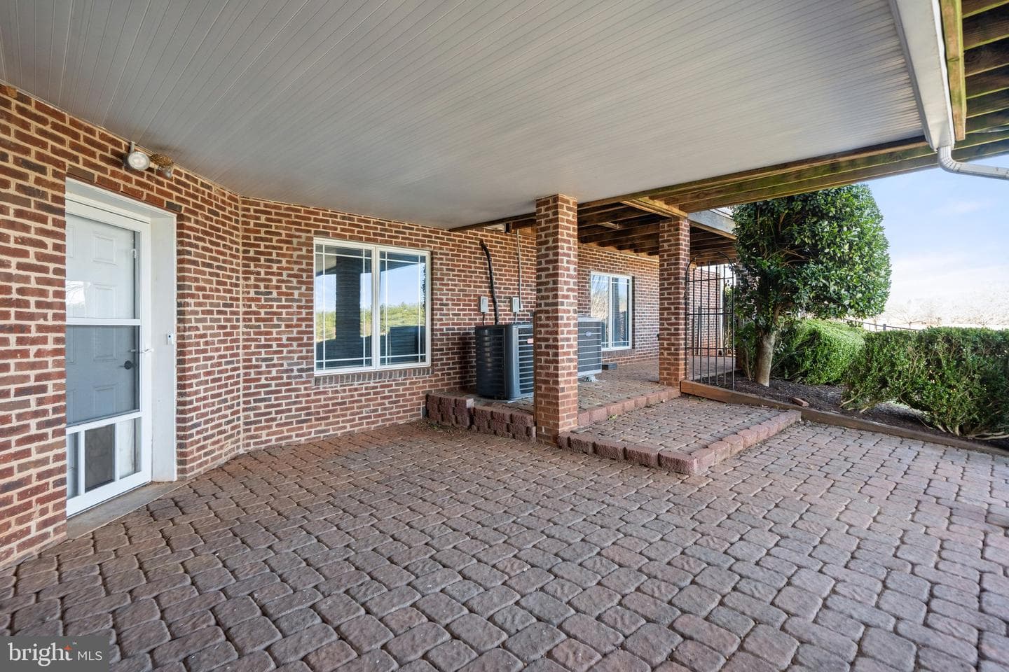 18464 Snaffle Lane photo 65